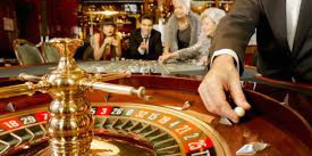 VIP and Loyalty Programs at Online Casinos