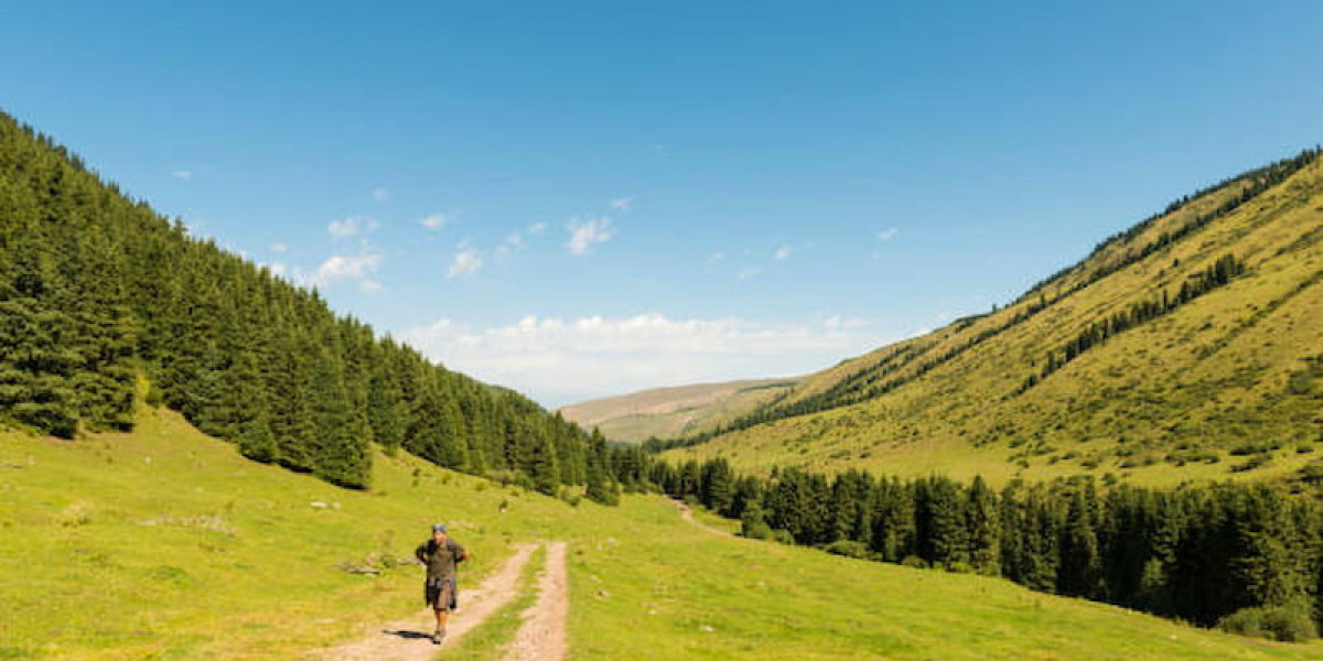 7 Trekking Routes in Kyrgyzstan