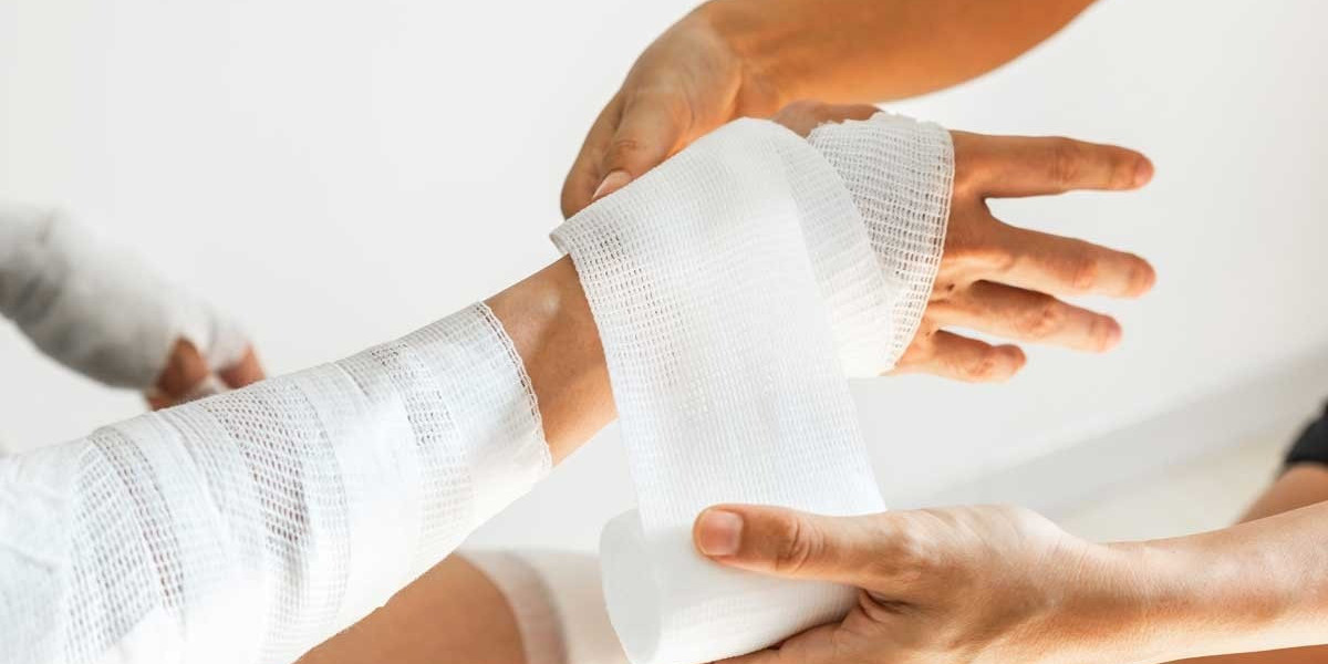 Who Recommends Wound Dressing at Home?