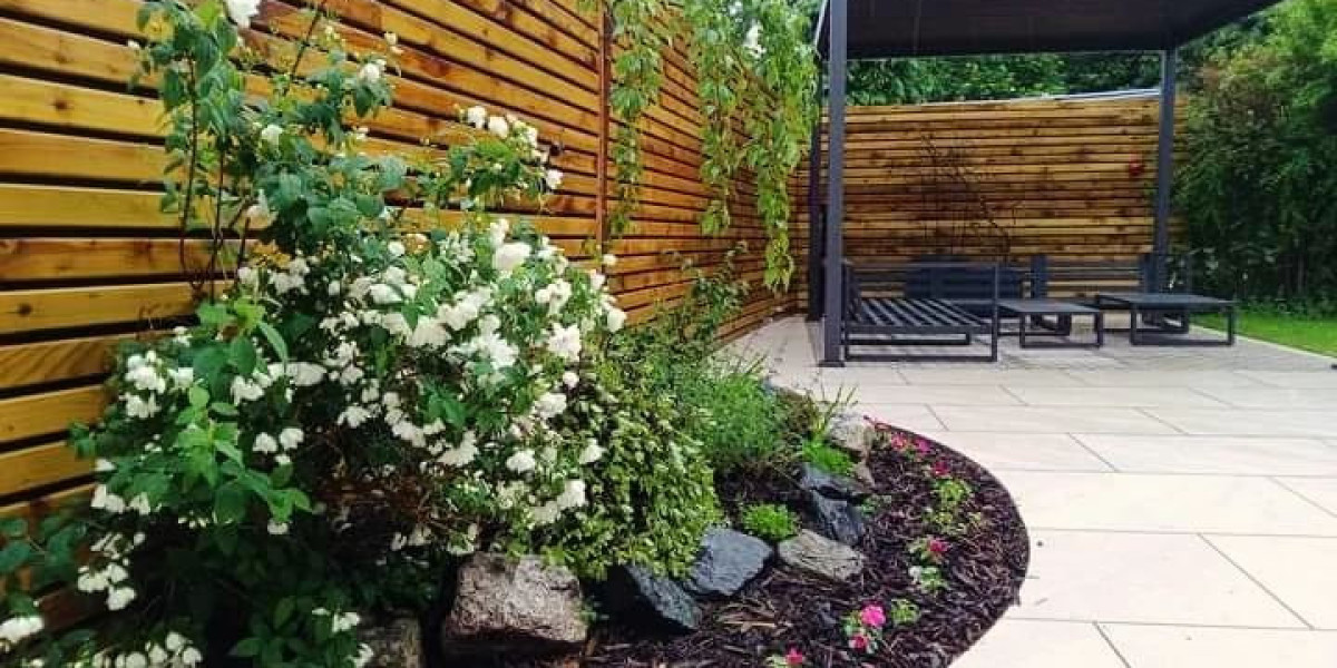 Expert Paving Contractors Sandbach: Quality Driveways & Patios