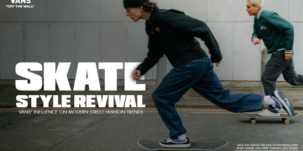Streetwear Revolution: Top Clothing Brands Leading 2025
