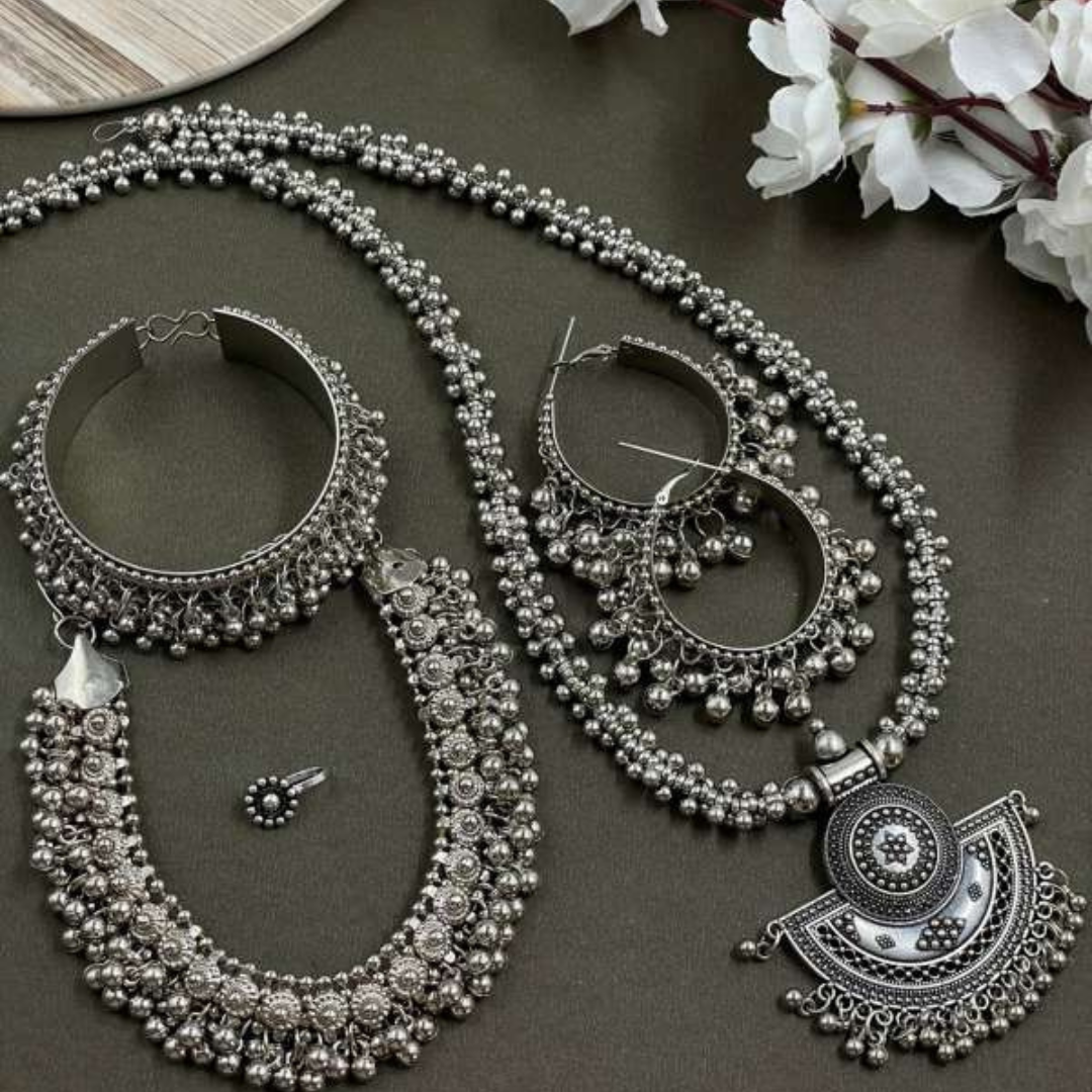 Charm & Tradition: Antique Silver Jewellery Shopping Guide for Chandigarh