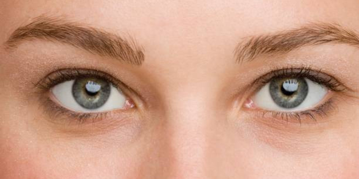 The Most Common Blepharoplasty Myths Debunked