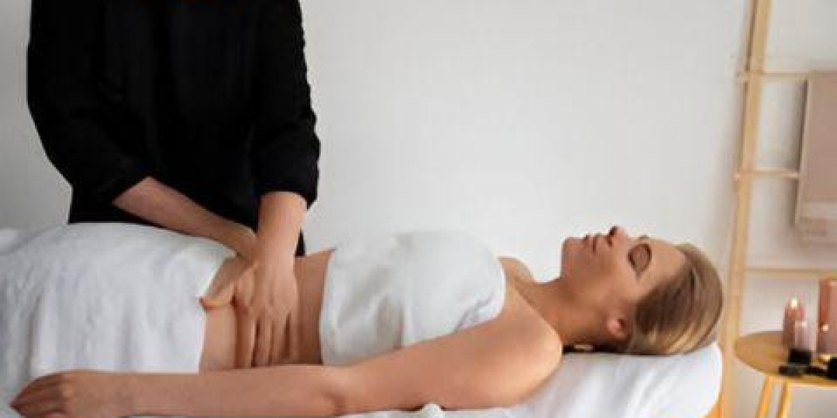 Massagem Tântrica: Uma Jornada de Prazer, Cura e Autoconhecimento