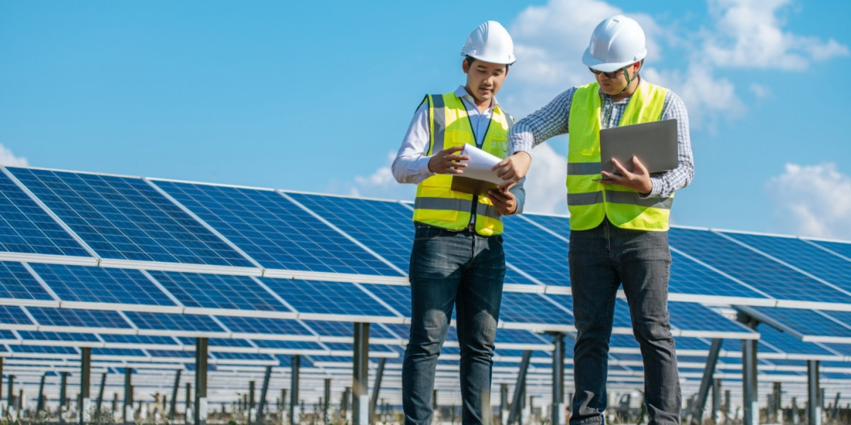 Avoid Common Mistakes: How Solar Permit Services Help Ensure Compliance
