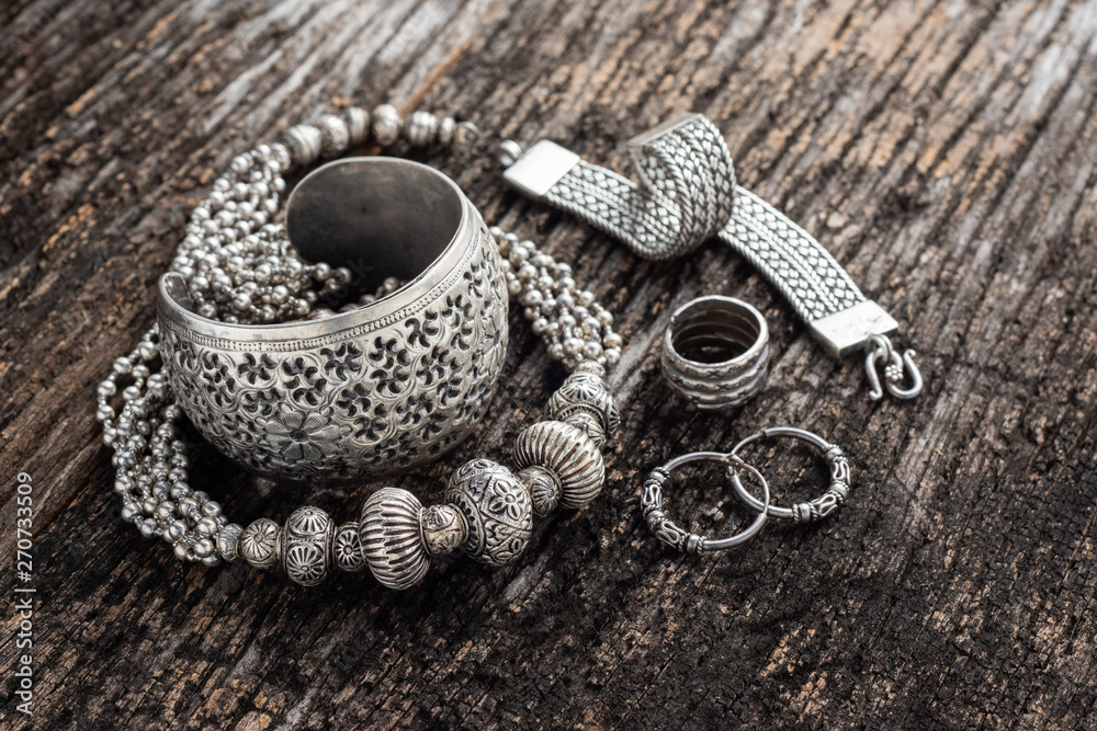 Explore the Finest Designer Silver Jewellery Stores in Chandigarh for Elegant & Unique Pieces