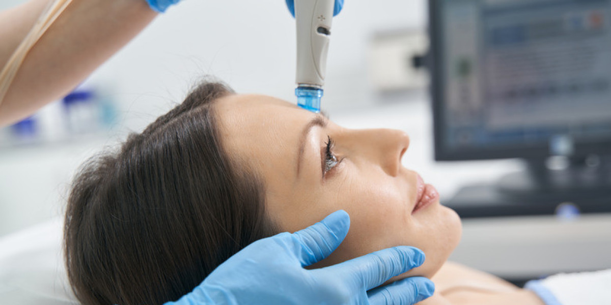Can Hydrafacial reduce rough skin texture in Dubai?