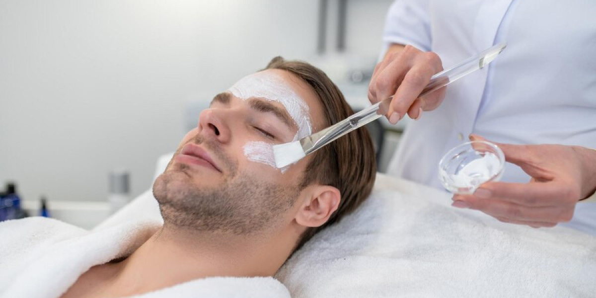 Can Men’s Facial Routine Soften Dryness and Promote Radiance?