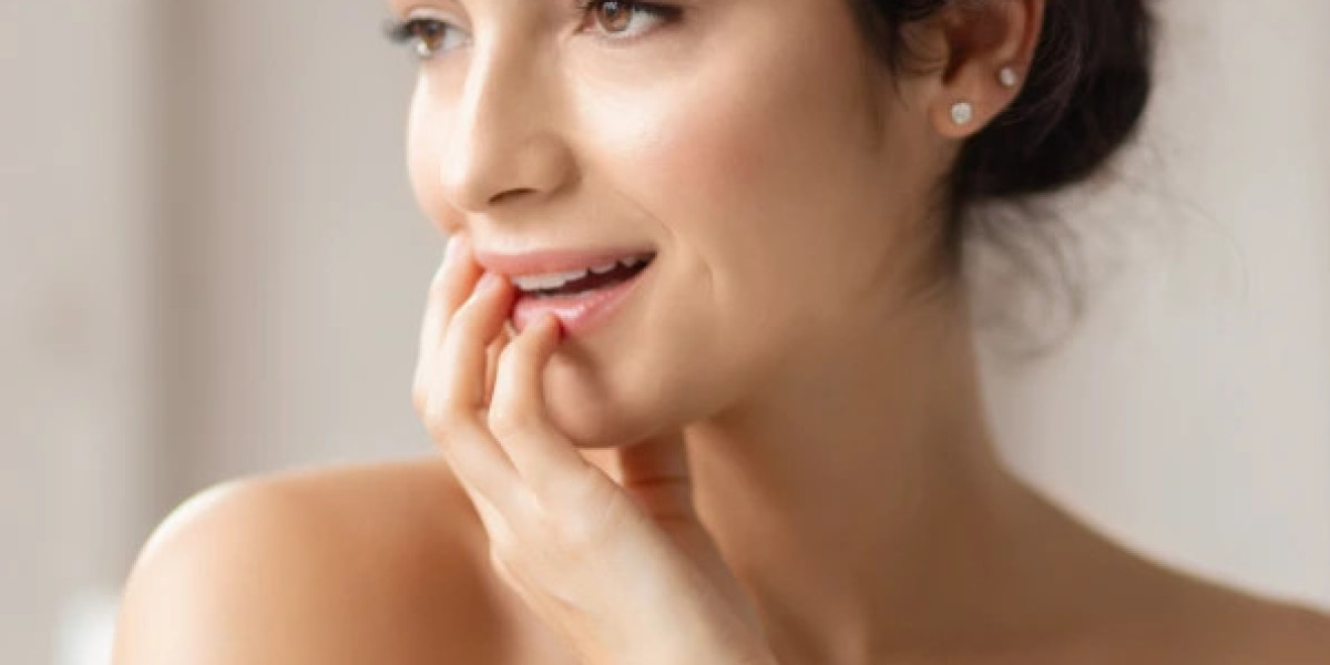 Say Goodbye to Chin Fat Gracefully via Double Chin Liposuction