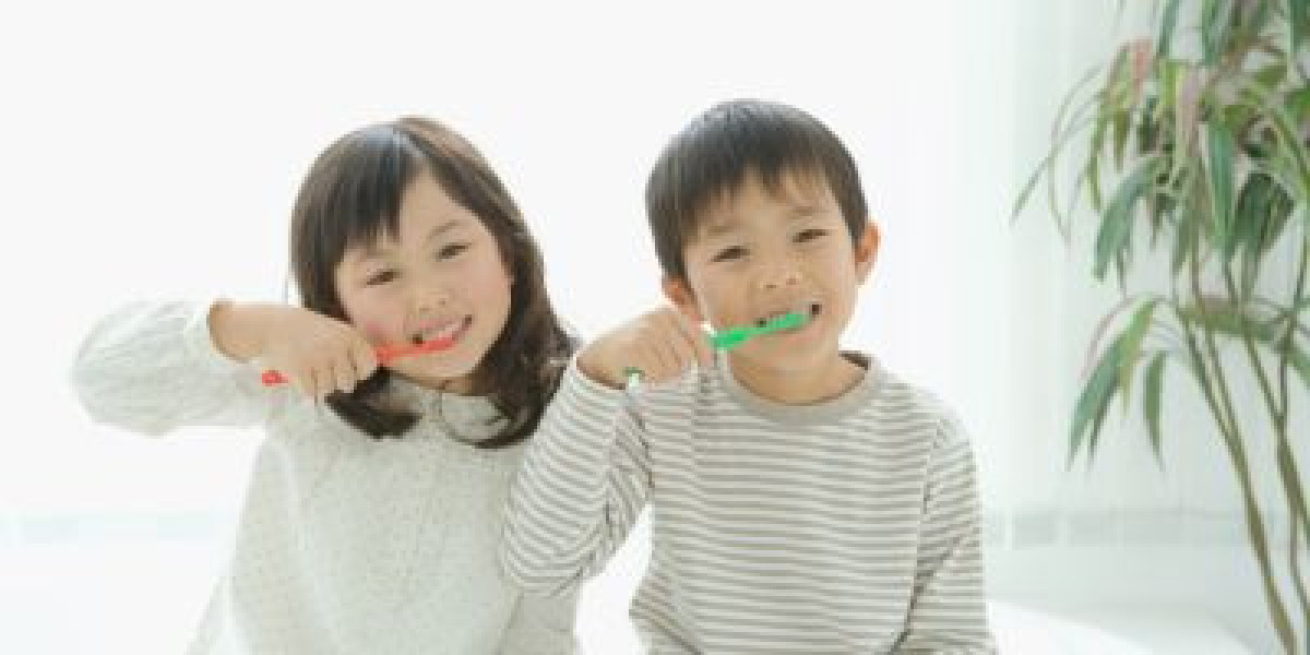 Scaling and Polishing: Everything You Need to Know About the Procedure, Benefits, and Cost