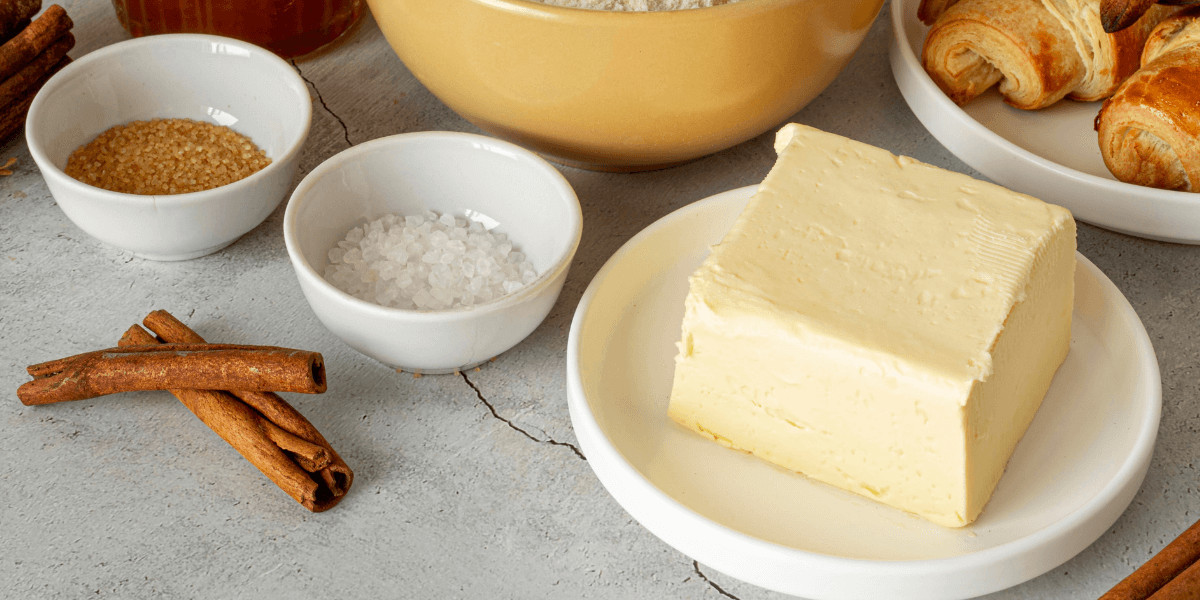 Baking with Butter vs. Ghee: Choosing the Right Ingredient