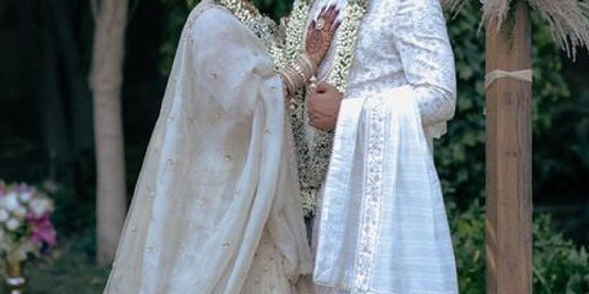Discovering the Best Wedding Photographers in Delhi: Capturing Your Special Day with Artistry