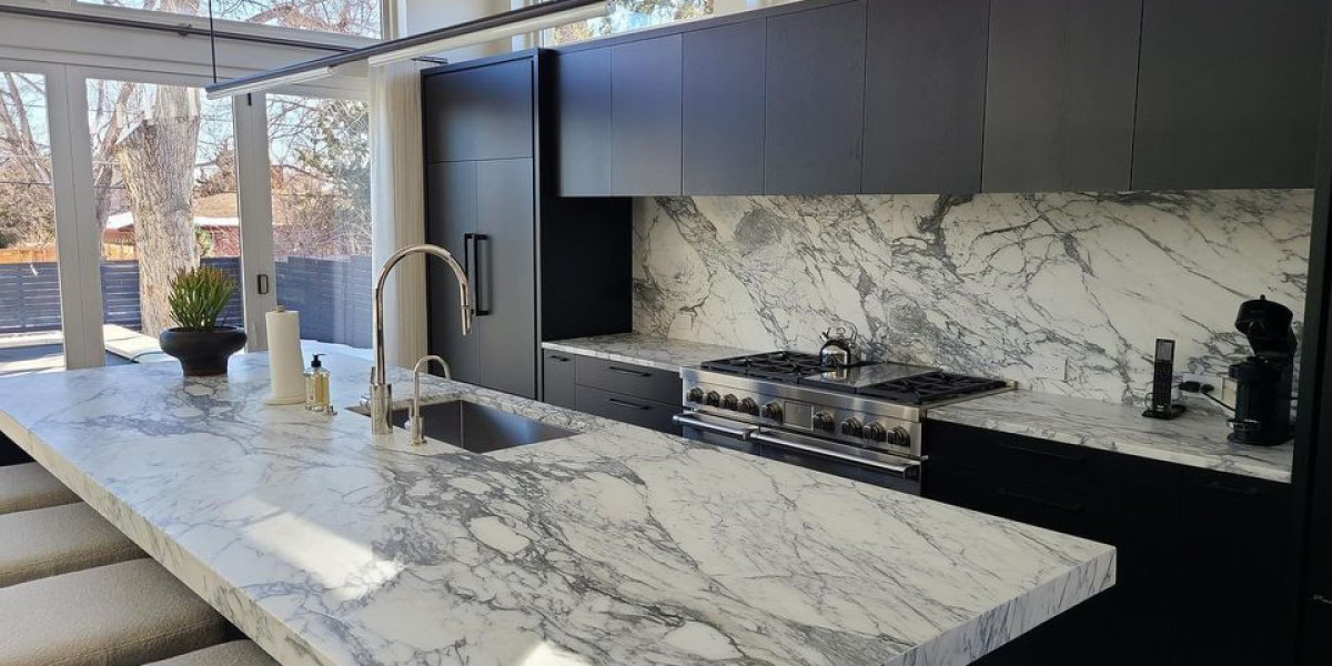 Expert Kitchen Countertop Fabrication with Granite and Marble Designs