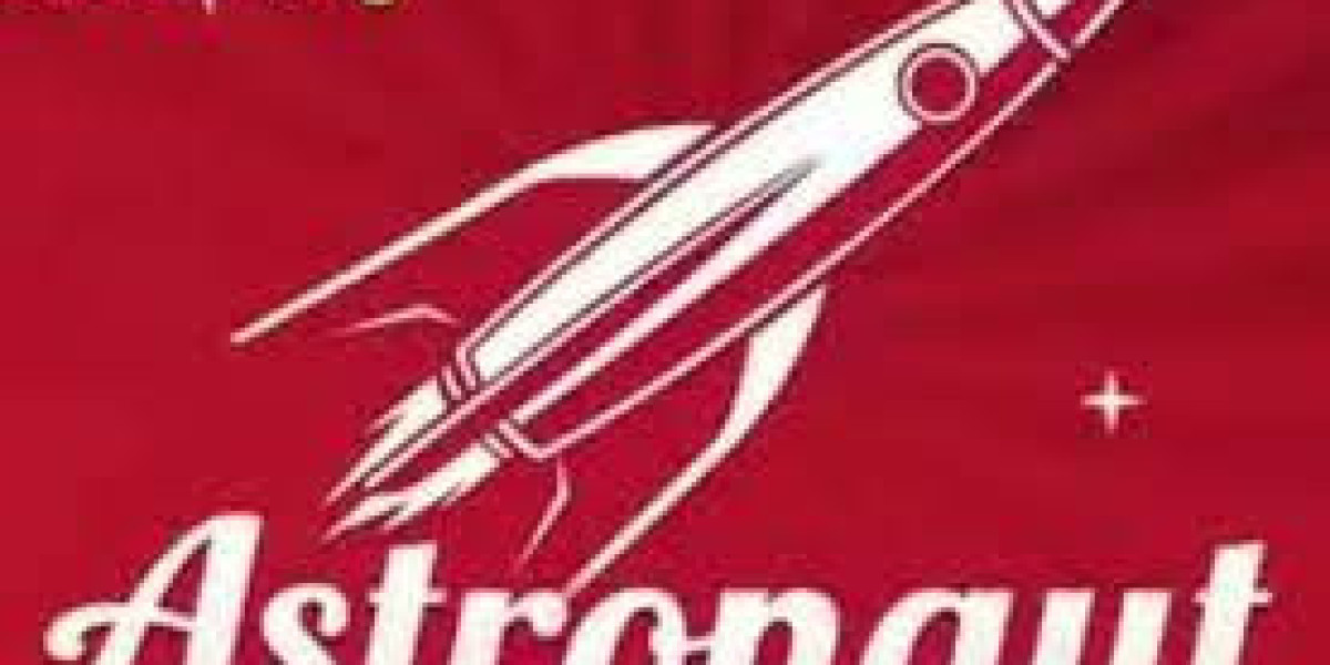The Chronicles of Astronaut Crash Game