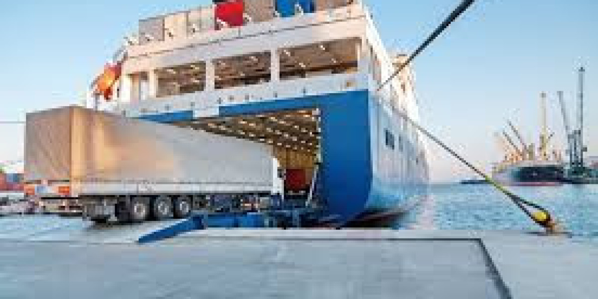 Your Essential Guide to Choosing a Vehicle Shipping Company