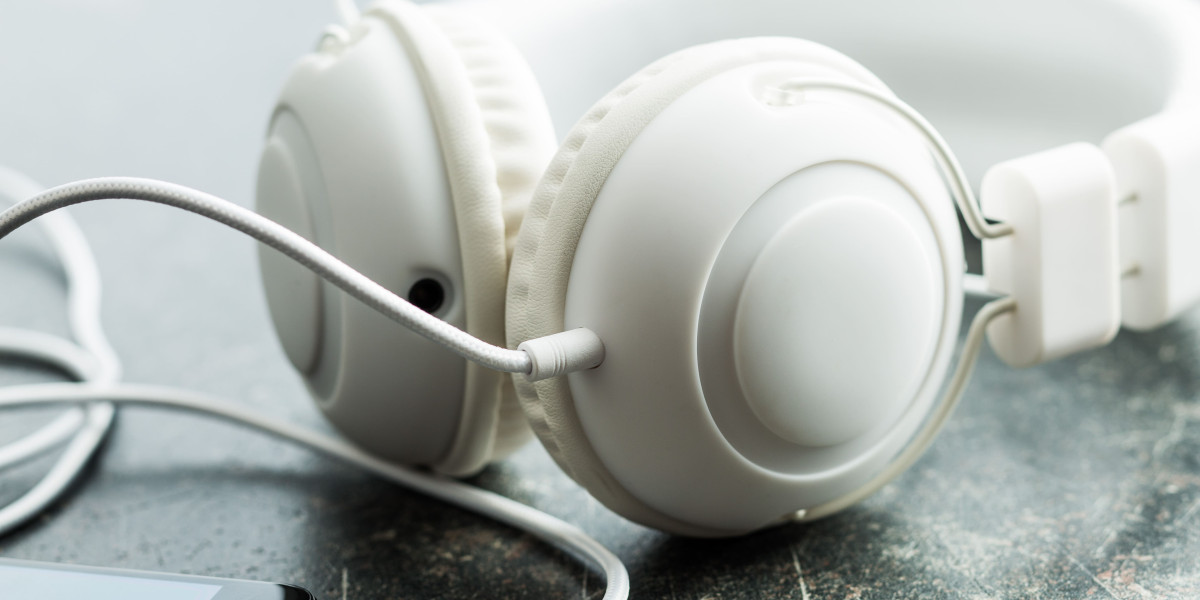 The 12 Worst Types Of Accounts You Follow On Twitter