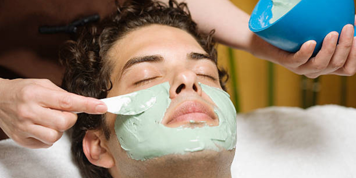 Men’s Facial for Oily Skin: Tips and Techniques