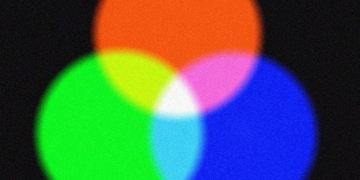 Play Top Slots, Live Games & Get Royal Bonuses